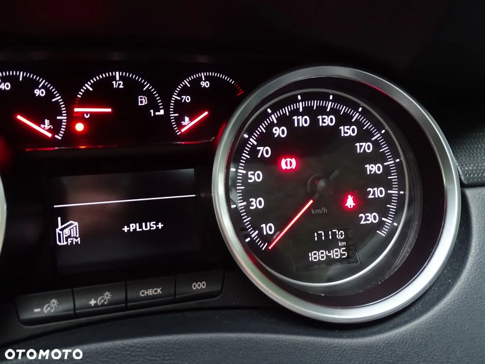 Peugeot 508 2.0 BlueHDi Allure S&S - 22
