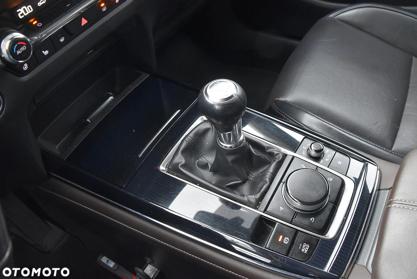 Mazda CX-30 - 33