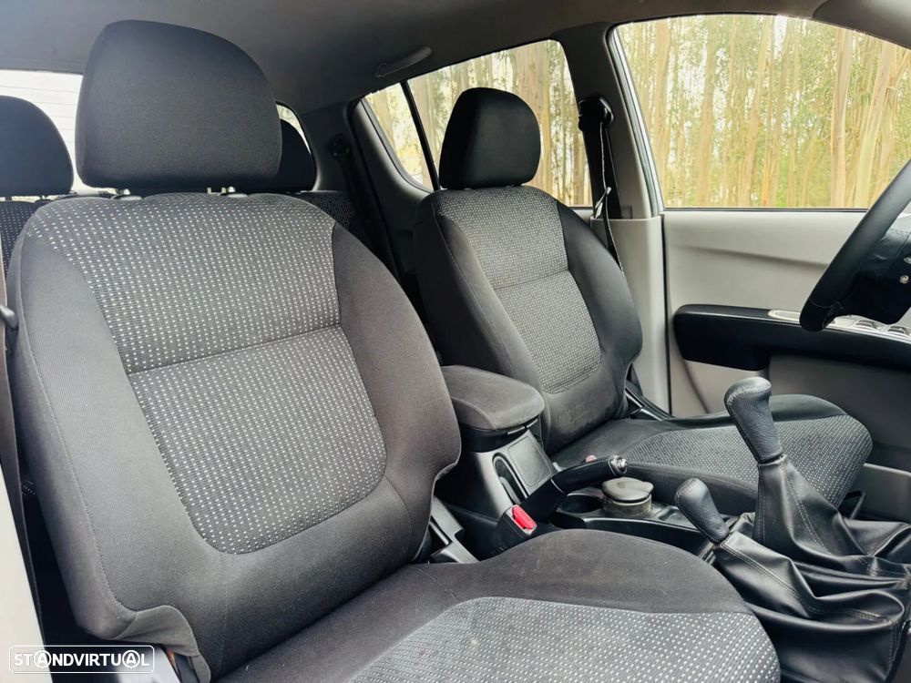 Mitsubishi L200 2.5 DI-D CD Invite AC CC 4WD - 36