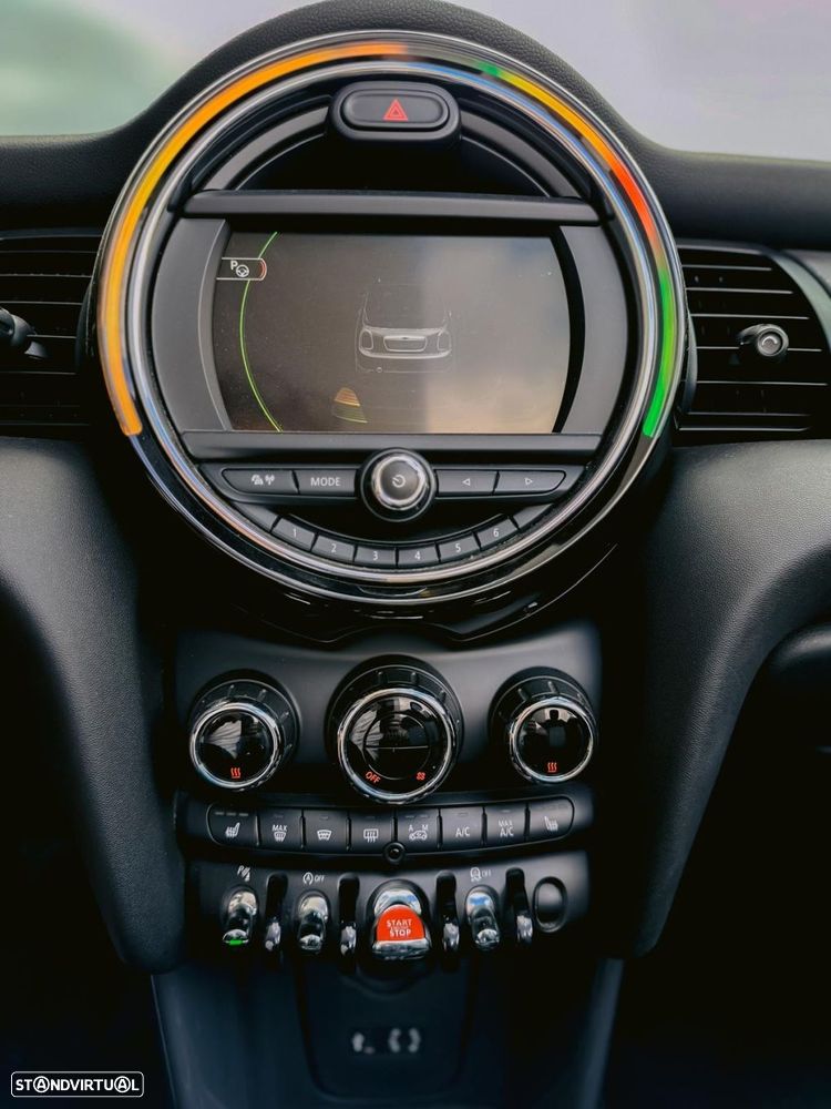 MINI Cabrio Cooper Sidewalk Special Edition - 37