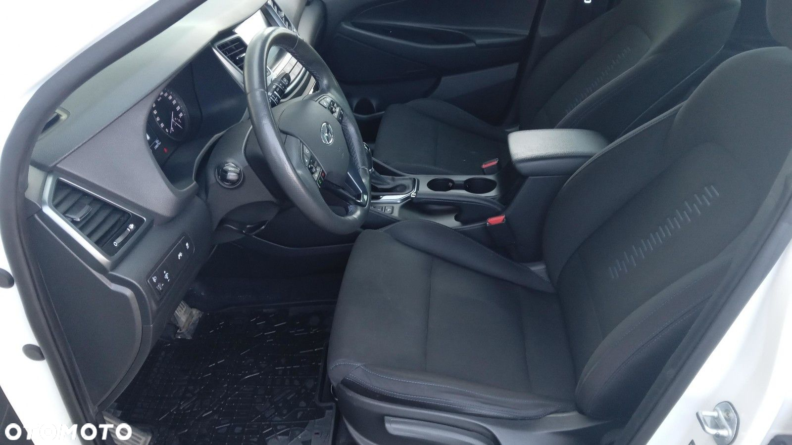 Hyundai Tucson - 14