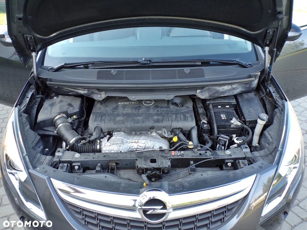 Opel Zafira Tourer 2.0 CDTI Edition - 31