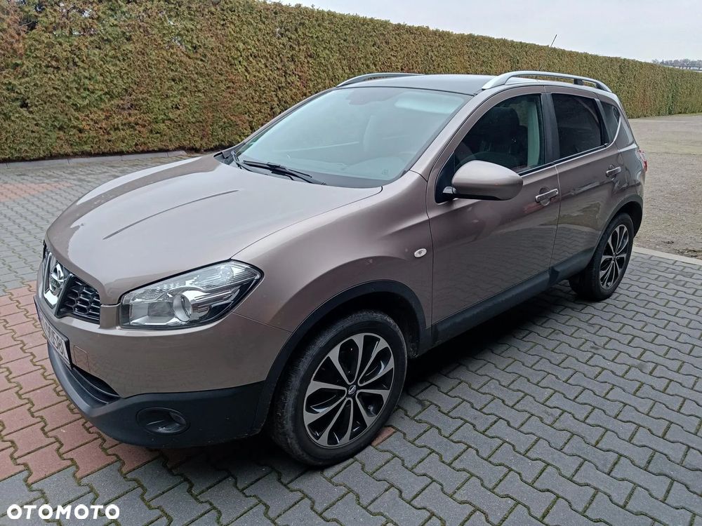Nissan Qashqai 2.0 Tekna Premium CVT - 2
