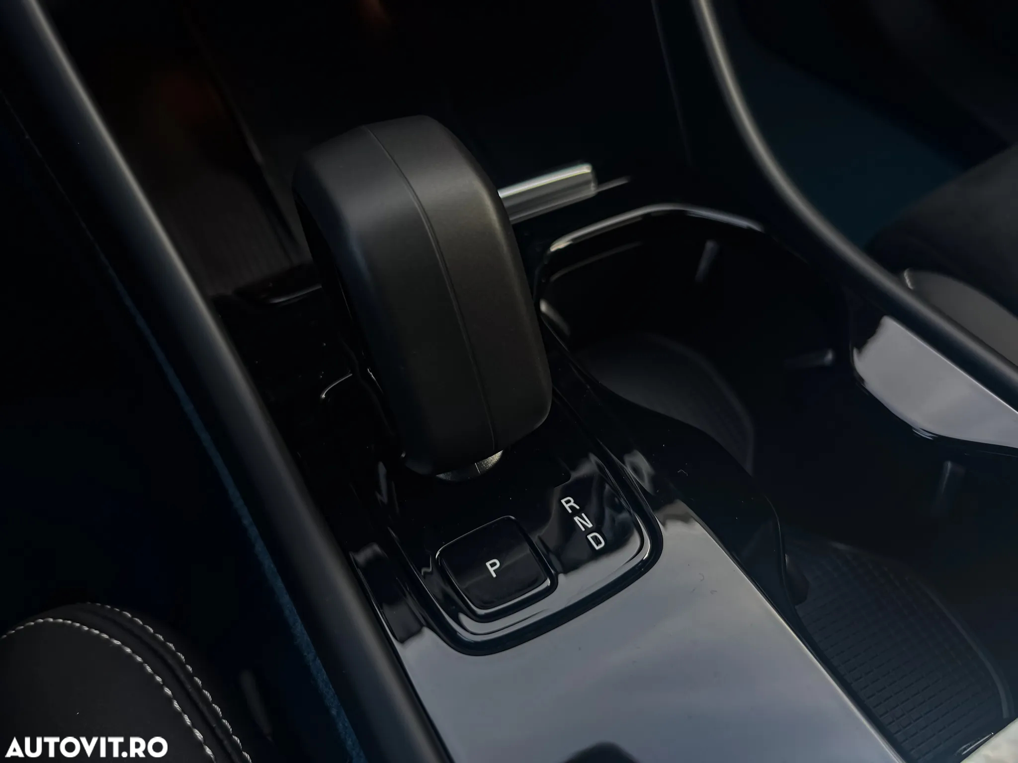 Volvo XC 40 Recharge Single Motor Extended Range RWD Ultimate - 31