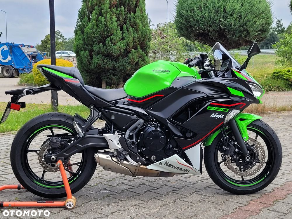Kawasaki Ninja - 16