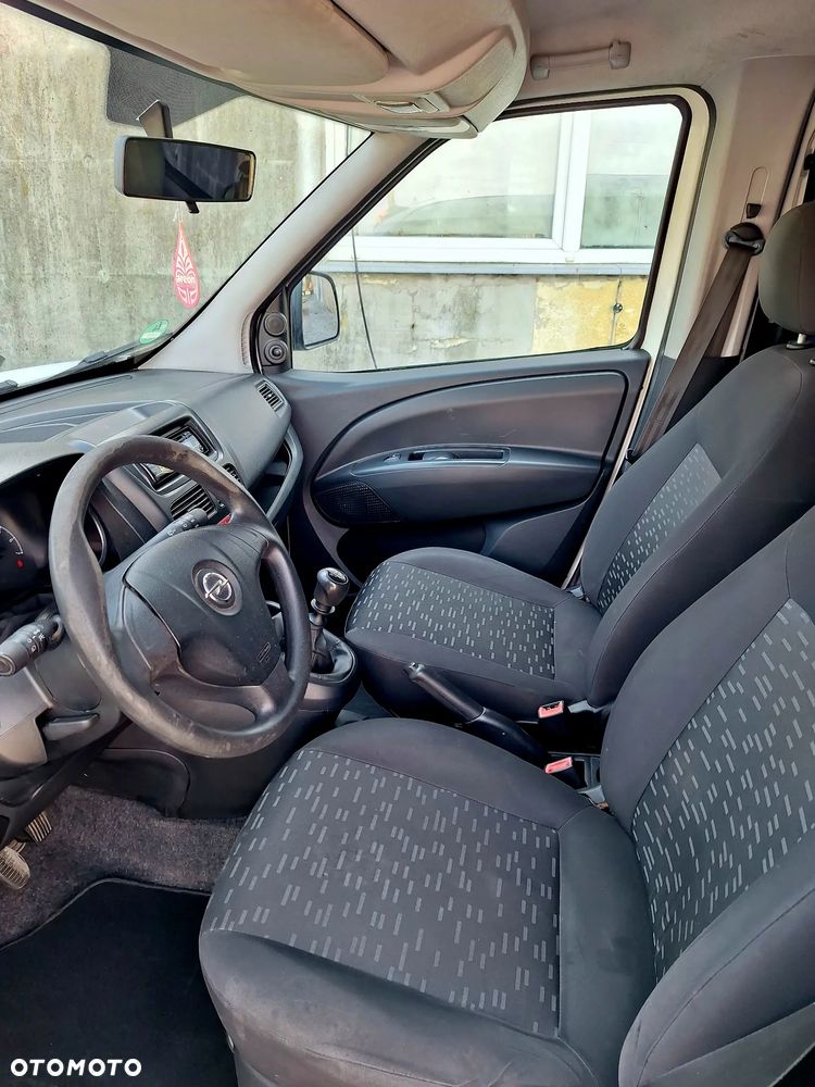 Fiat Doblo - 9