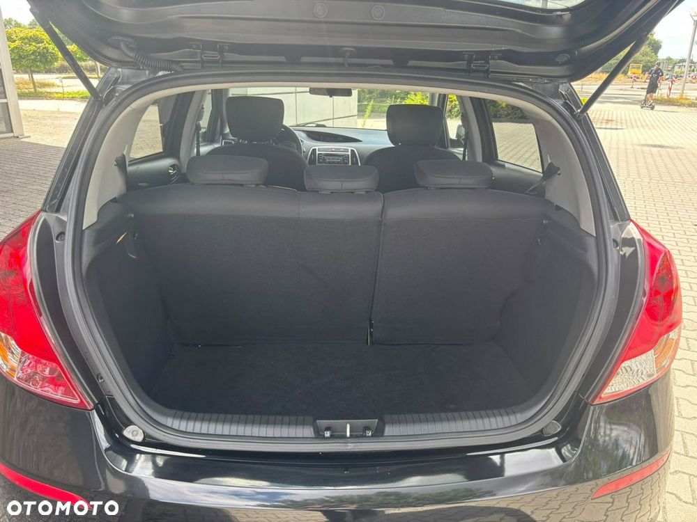 Hyundai i20 1.25 Comfort - 20