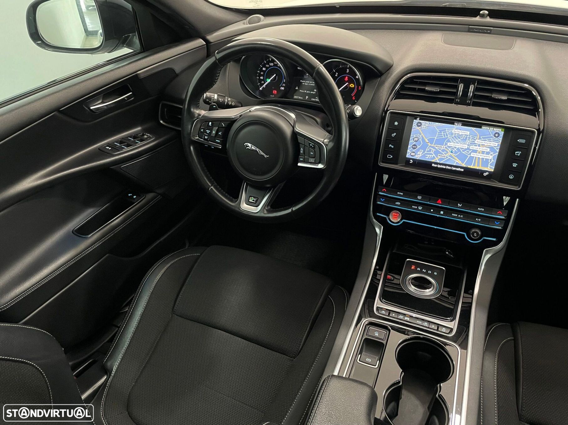 Jaguar XE 2.0 D R-Sport Aut. - 22
