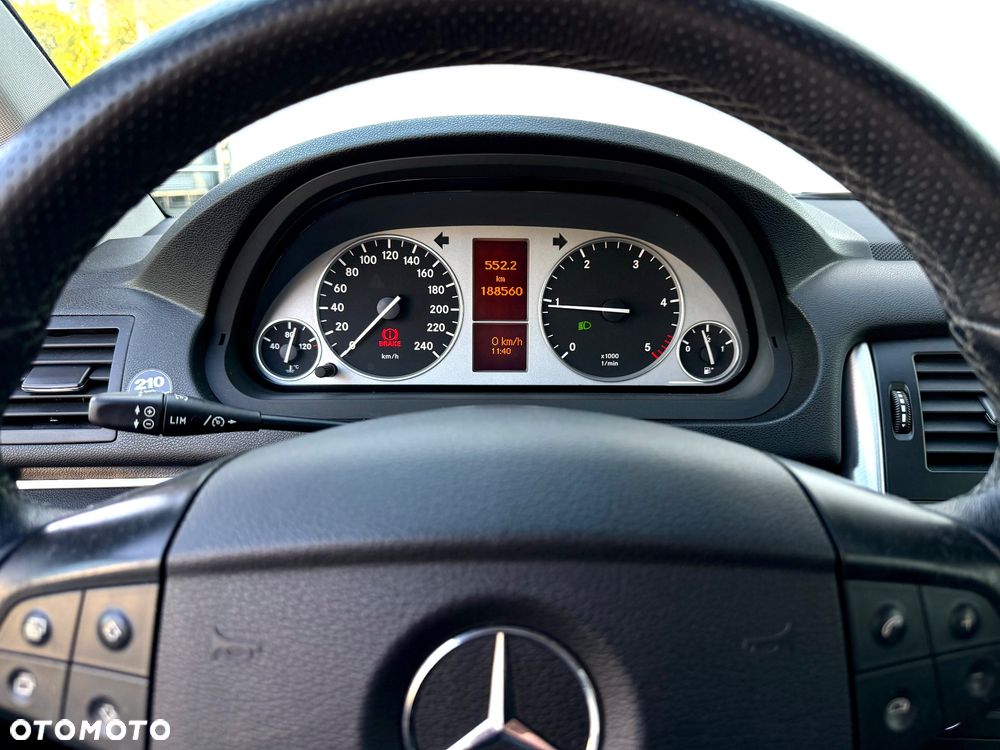 Mercedes-Benz Klasa B 180 CDI DPF - 24