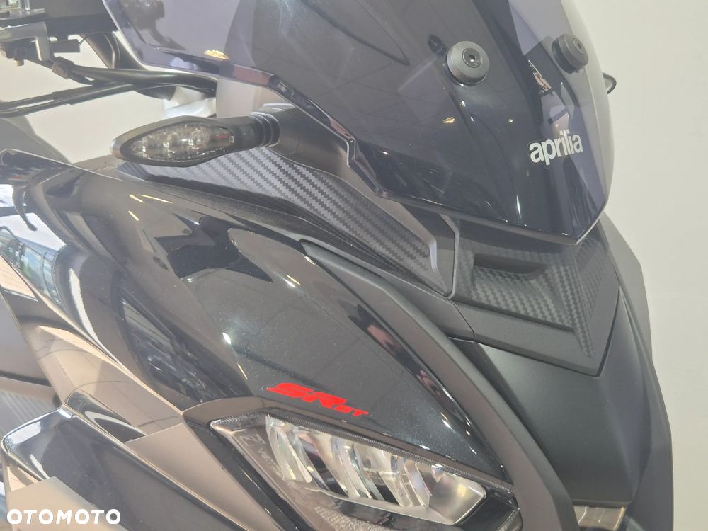 Aprilia SR - 9