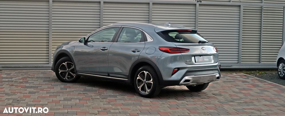 Kia XCeed 1.6 GDI DCT6 OPF Plug-in-Hybrid PLATINUM - 16