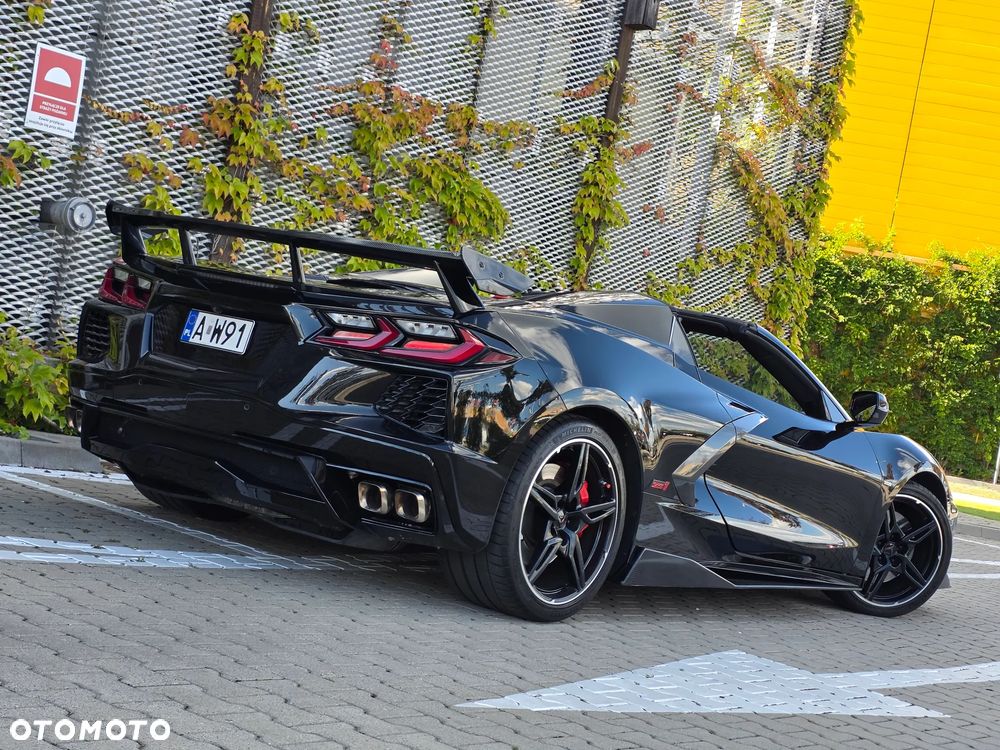 Chevrolet Corvette - 19
