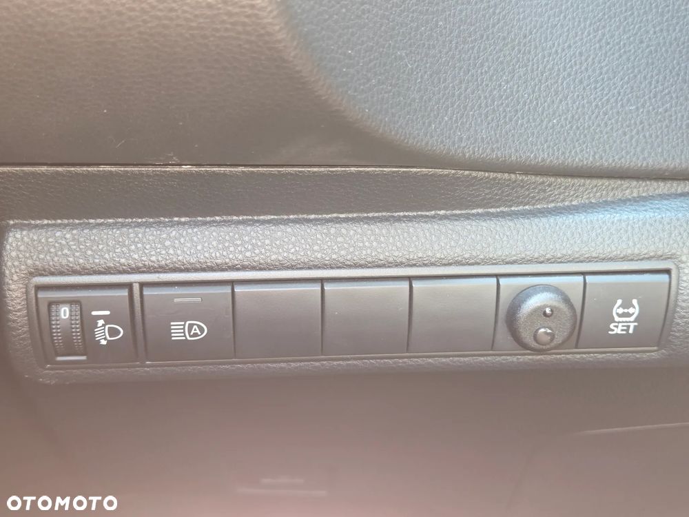 Toyota Corolla 1.5 Comfort - 29
