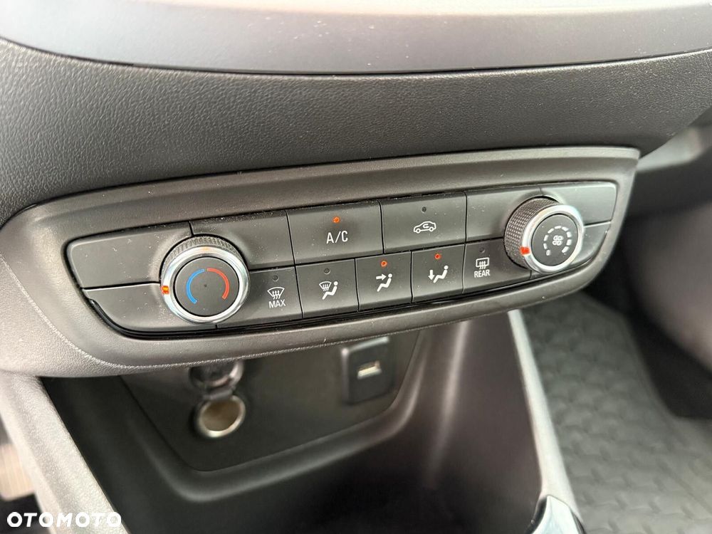 Opel Crossland X - 14