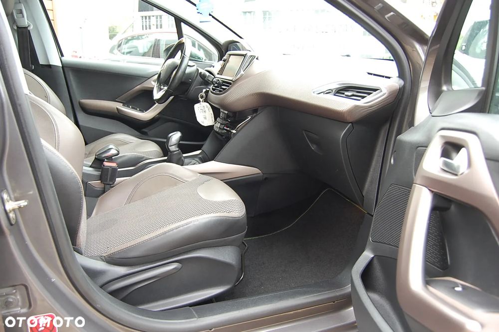 Peugeot 2008 - 17