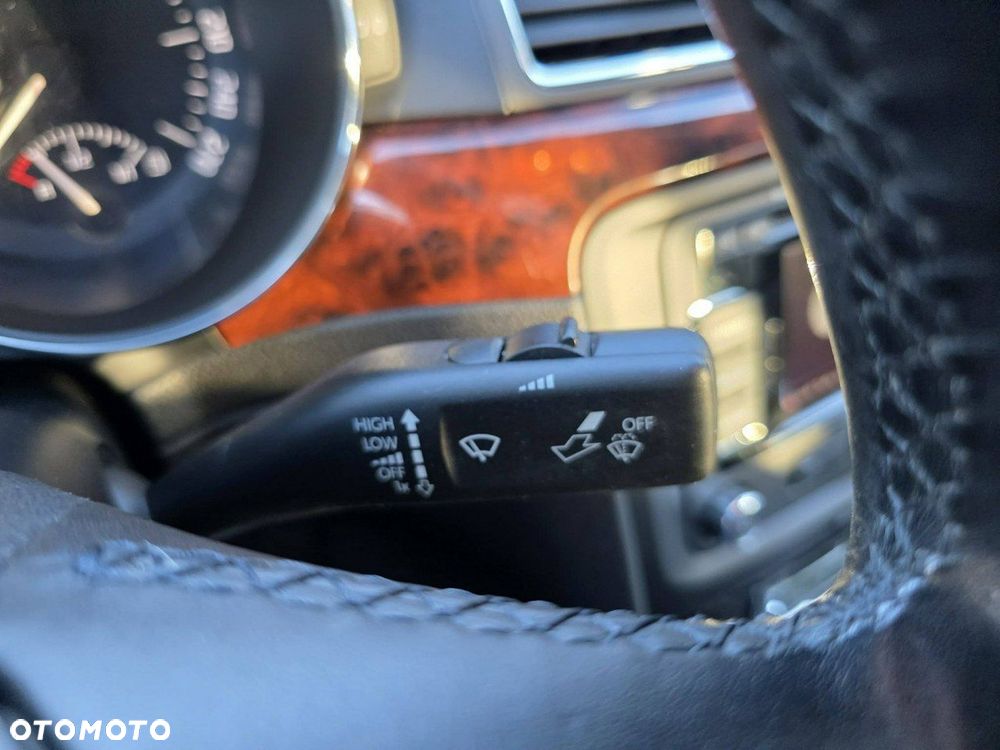 Skoda Superb 1.8 TSI DSG Elegance - 16