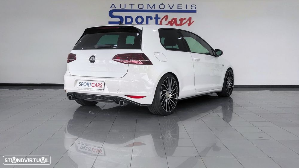 VW Golf 2.0 TSi GTi Performance - 12