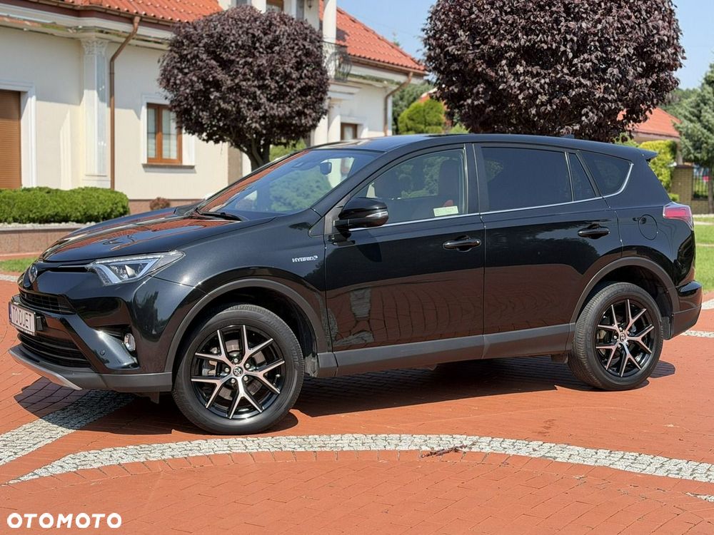 Toyota RAV4 - 10