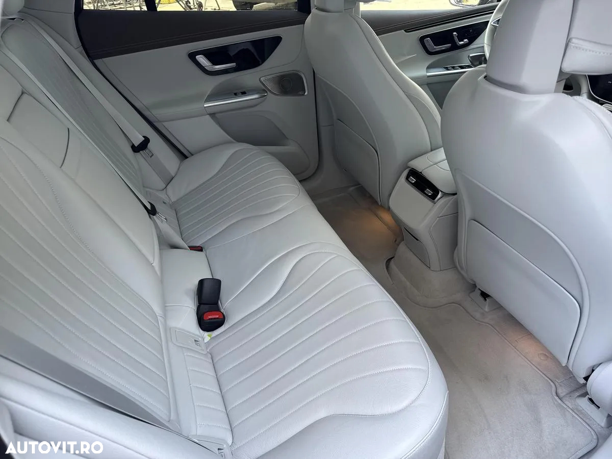 Mercedes-Benz EQE 500 4MATIC - 14