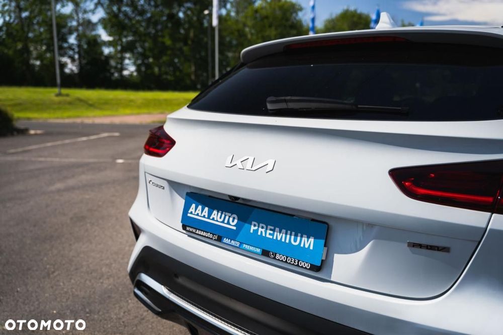 Kia XCeed - 13