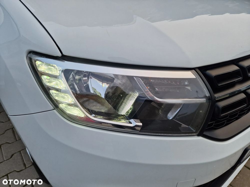 Dacia Sandero 0.9 TCe Laureate S&S - 35