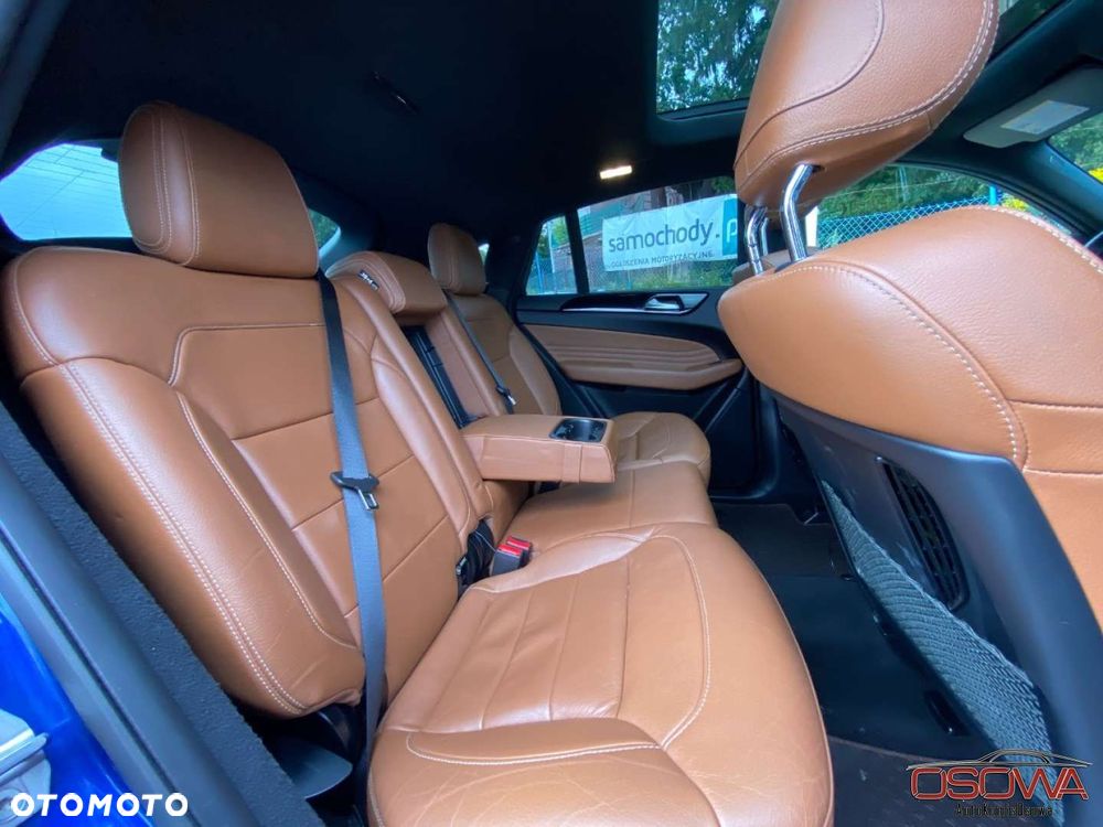 Mercedes-Benz GLE - 36