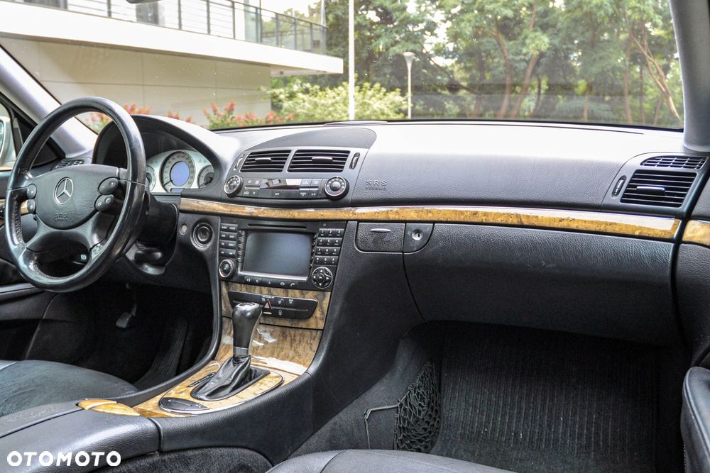 Mercedes-Benz Klasa E - 11