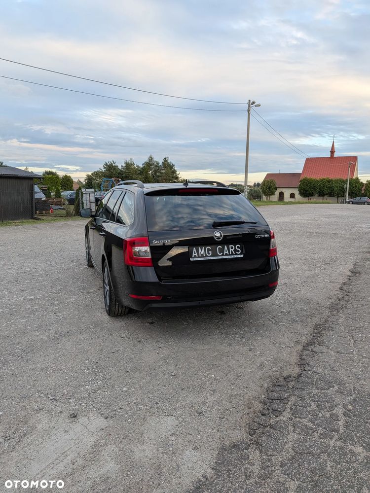 Skoda Octavia 1.6 TDI Drive - 12