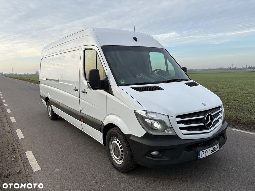Mercedes-Benz Sprinter - 1
