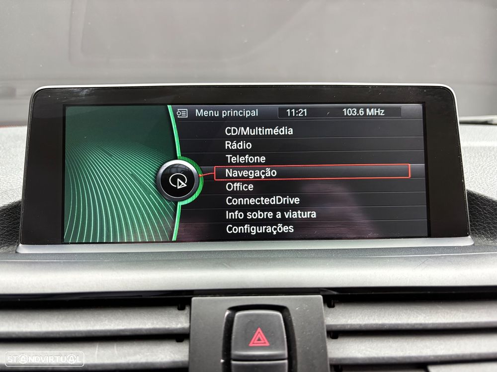 BMW 118 d Pack M - 50