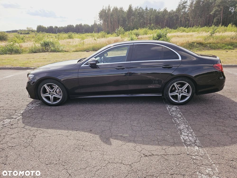 Mercedes-Benz Klasa E 220 d 9G-TRONIC AMG Line - 2