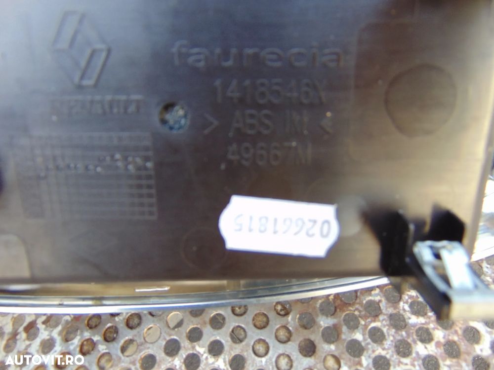 Consola centrala Renault Espace 5 cod 1418546x ornament trim interior central - 4
