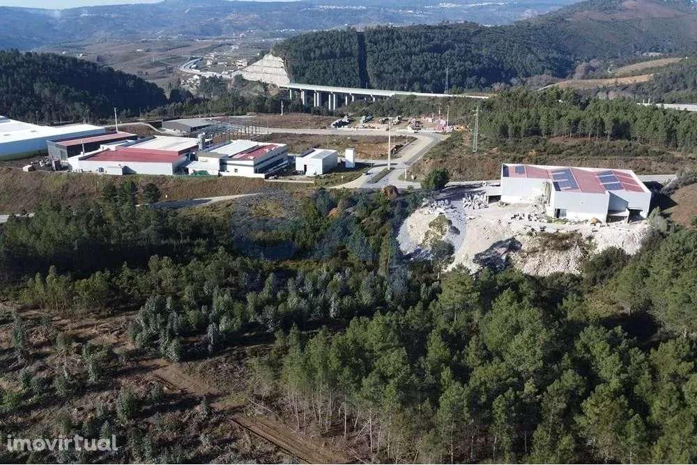 Terreno Rústico em Vila Real - Grande imagem: 4/7