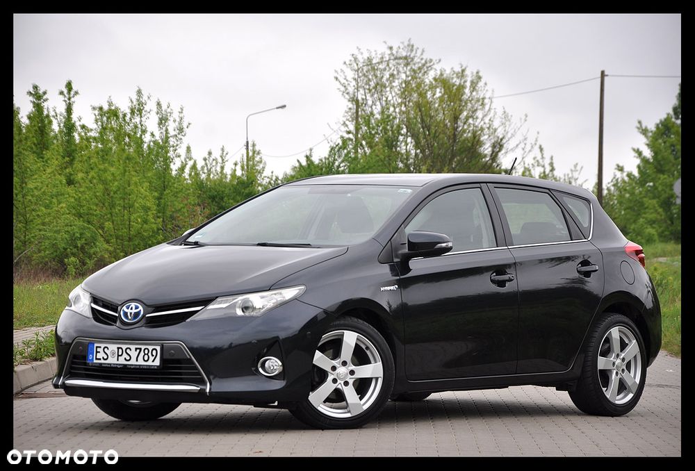 Toyota Auris - 1