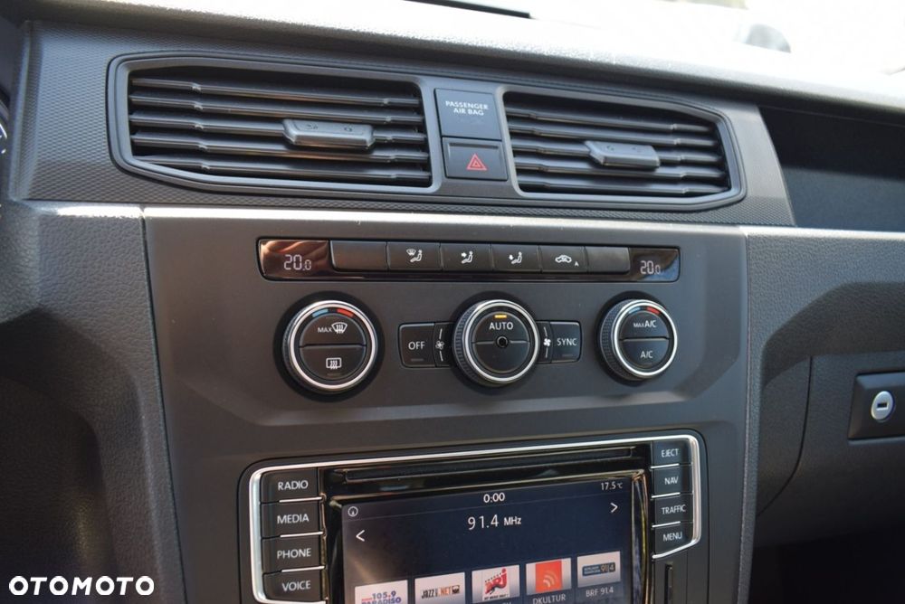 Volkswagen Caddy - 26