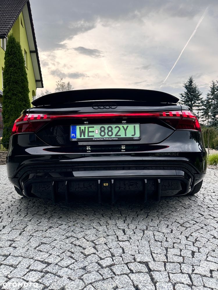 Audi e-tron GT - 11