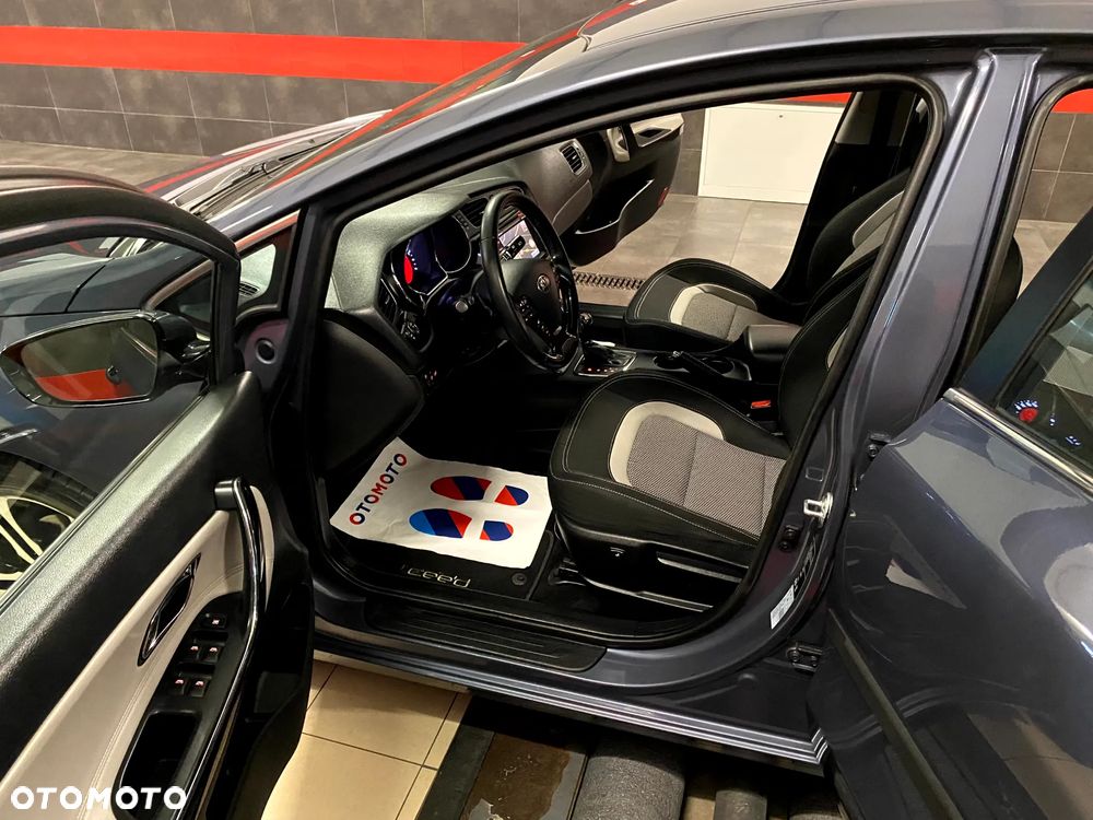 Kia Ceed 1.6 GDI XL DCT - 16