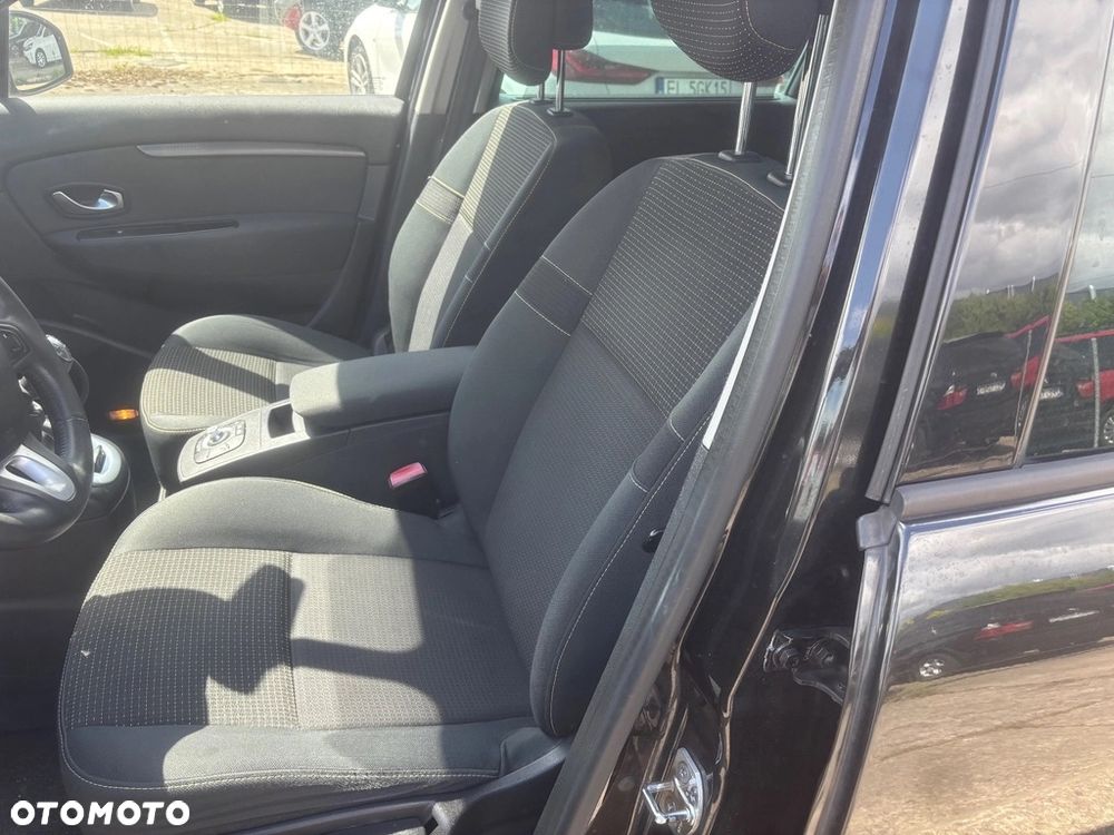 Renault Scenic TCe 130 Dynamique - 24
