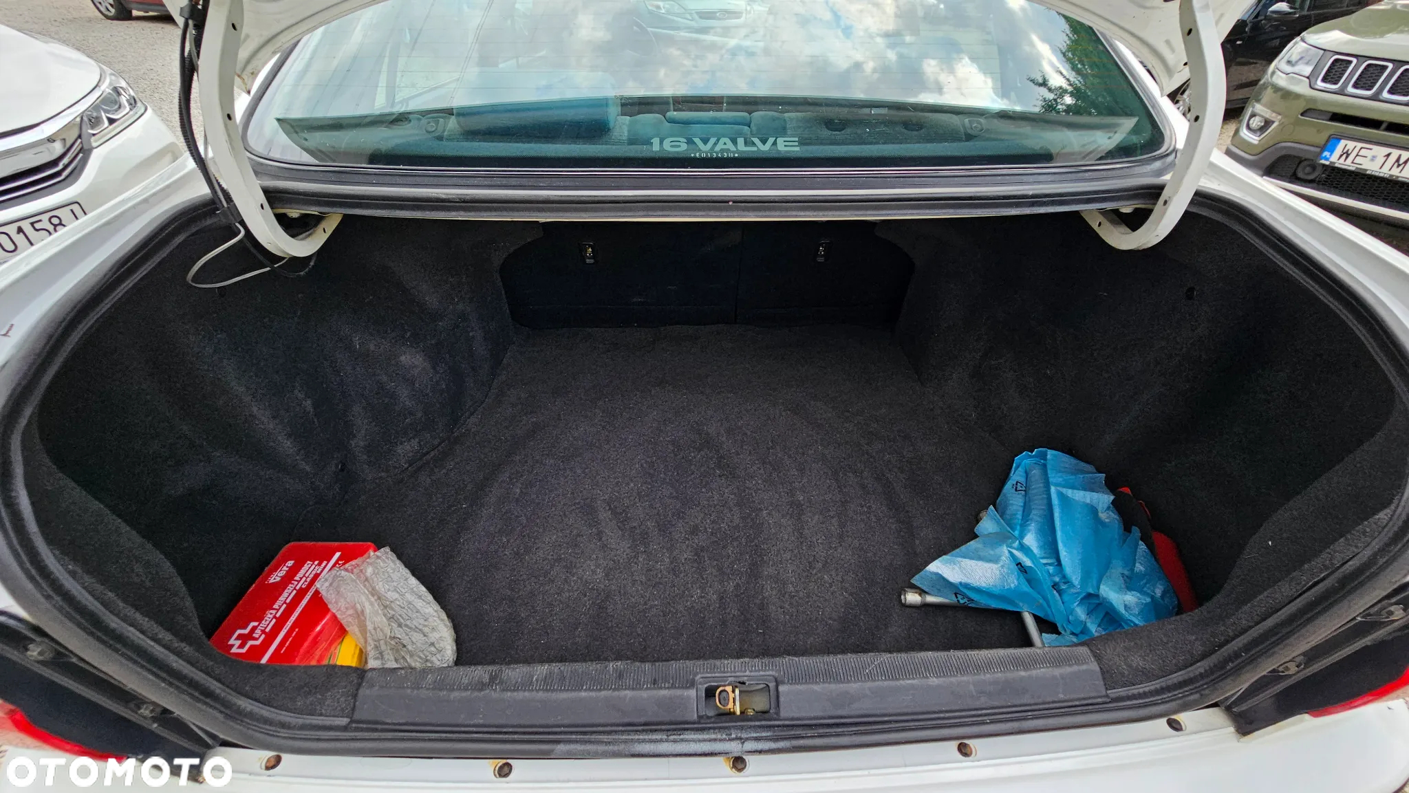 Toyota Carina E 2.0 GLi - 23
