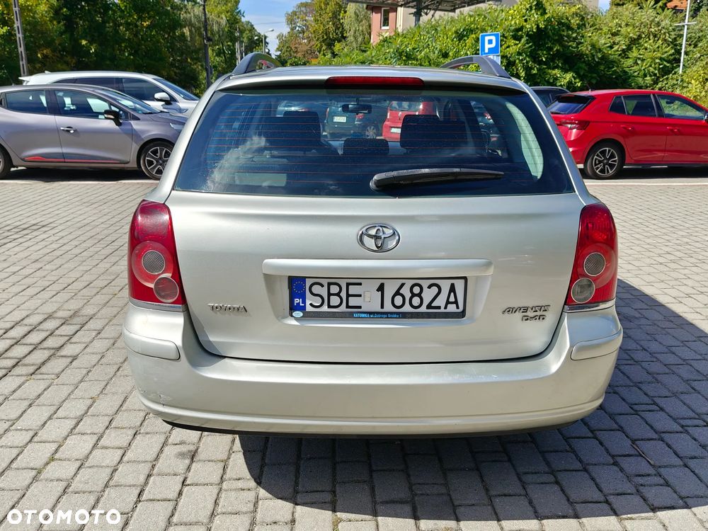 Toyota Auris 2.0 D-4D Luna - 25