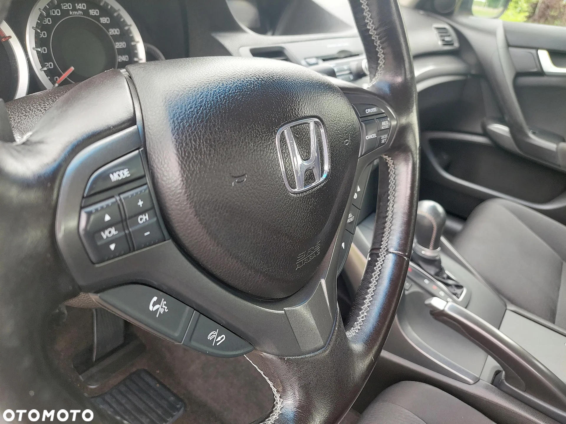 Honda Accord - 13