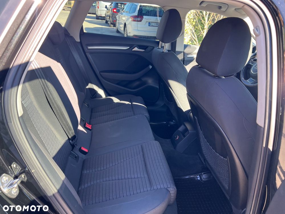 Audi A3 Sportback - 31