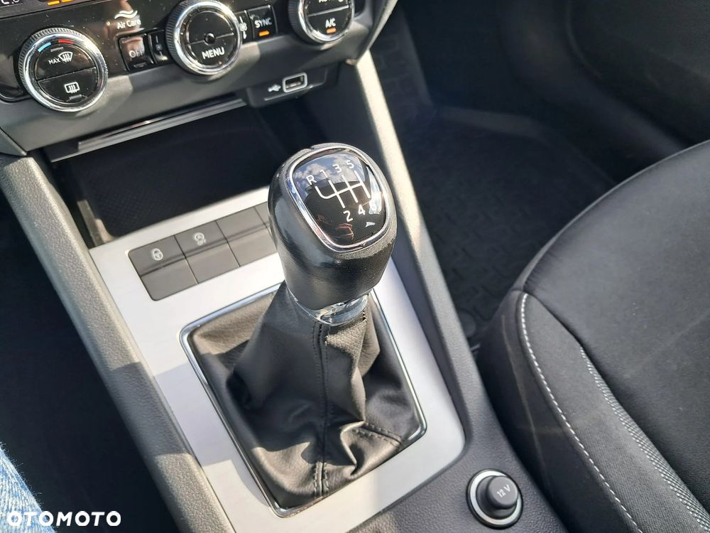 Skoda Octavia 1.5 TSI ACT Ambition - 17