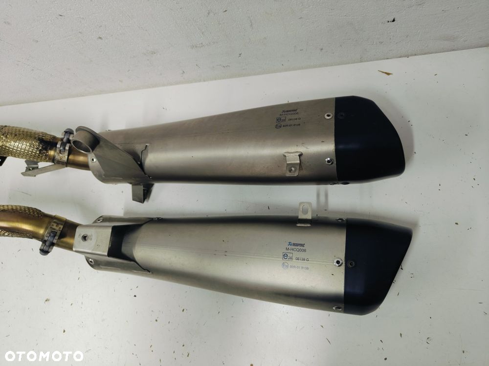 Tłumik Akrapovic Triumph Sclambler 1200 - 4
