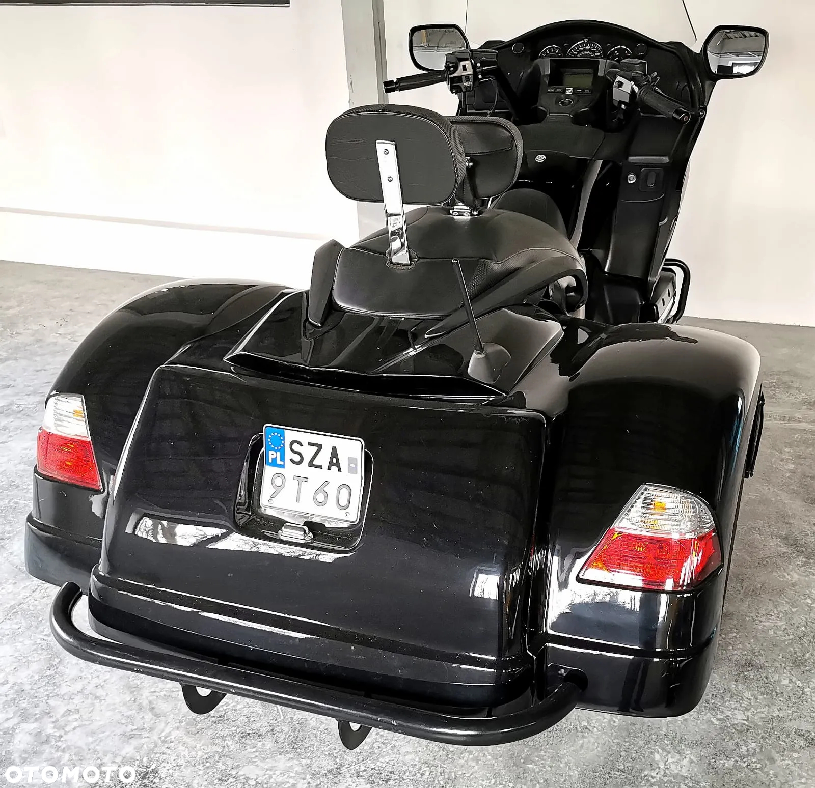 Honda GL - 5