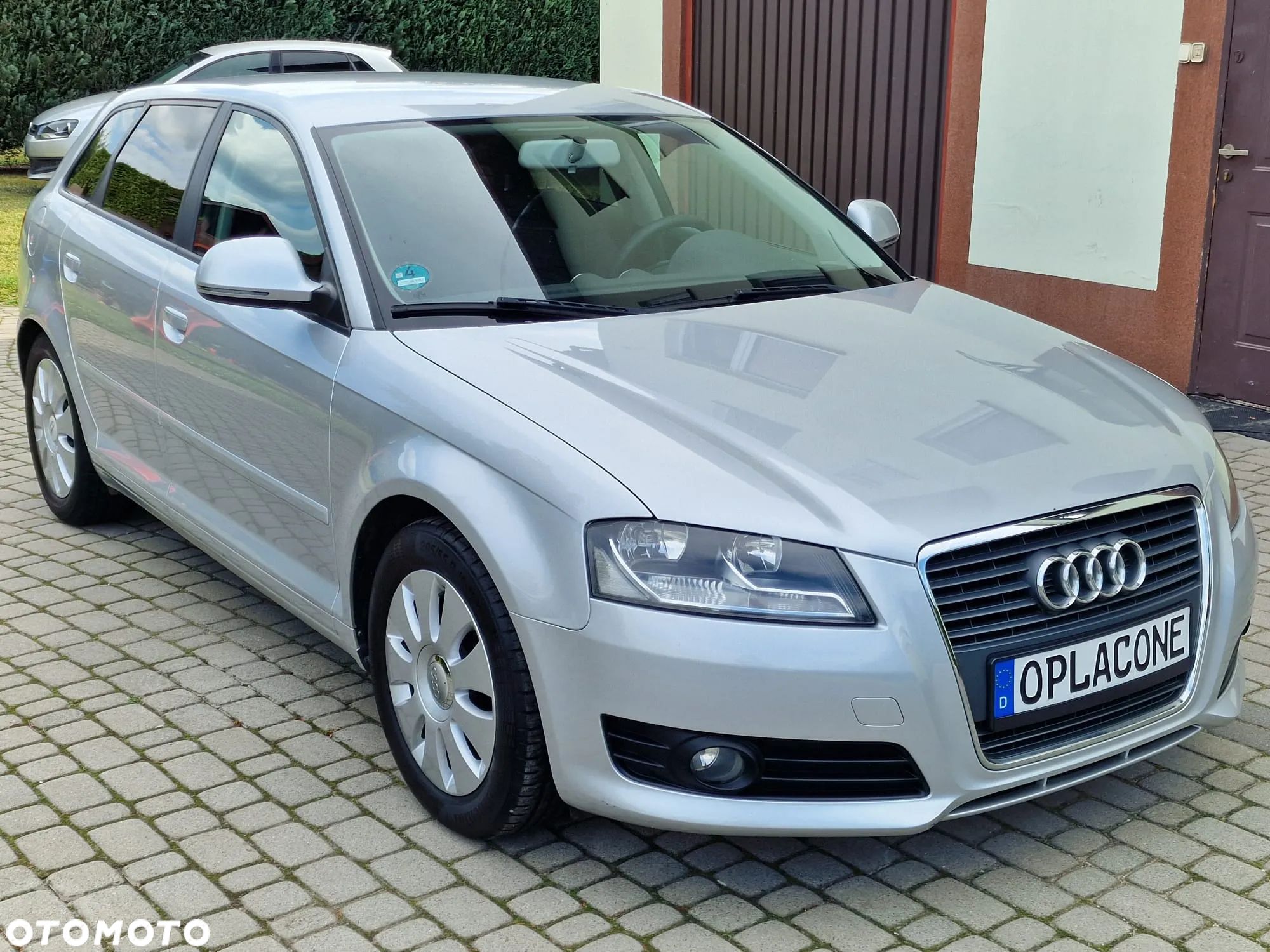 Audi A3 1.6 Sportback Attraction - 1