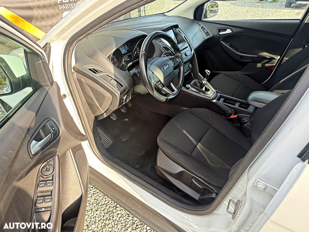 Ford Focus 1.5 TDCi Titanium - 14