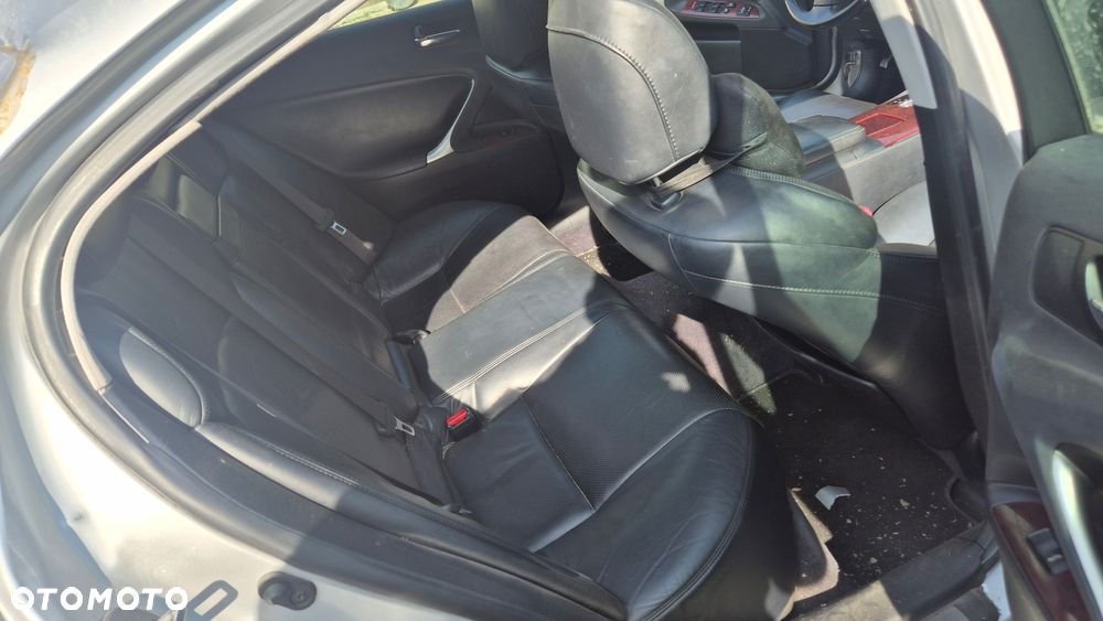 Lexus IS 250 Comfort - 36