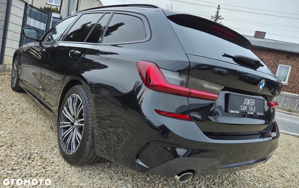 BMW Seria 3 318d M Sport Shadow - 11