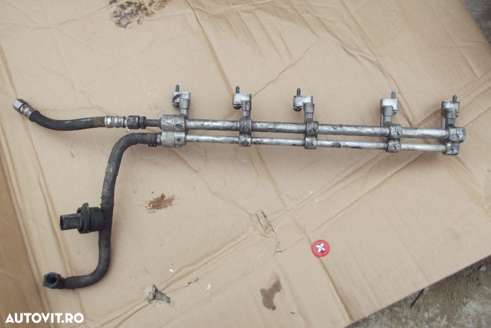 Rampa injectoare VW Touareg 2.5 2002-2010 dezmembrez VW Touareg 2.5BAC - 1